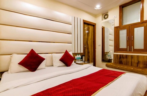 Paharganj Cabin | New Star Comfort Stay New Delhi