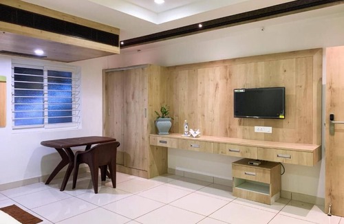 Dharapuram Cabin | New Thai Residency