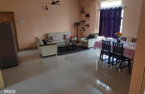 New Town House | New Town Nook- Serene 4th Floor flat