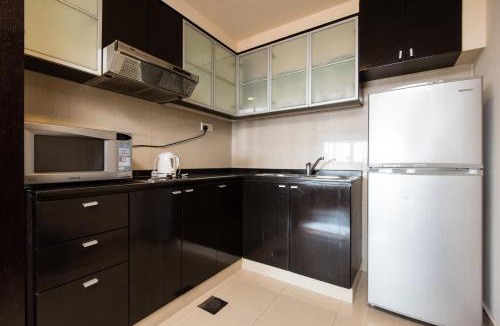 Bandar Sunway Apartment | New Town Resort Suites at Pyramid Tower