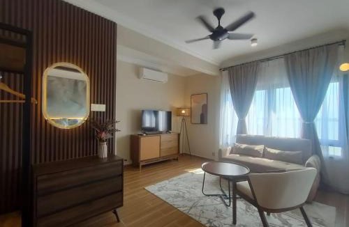 Padang Matsirat Apartment | Newly Renovated Studio w Seaview Balcony