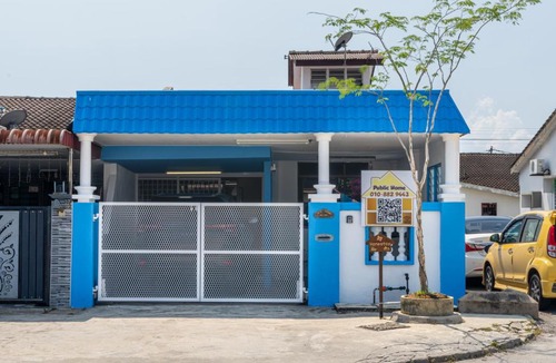 Nibong Tebal House | Nibong Tebal Comfy Landed Homestay with WiFi & Netflix