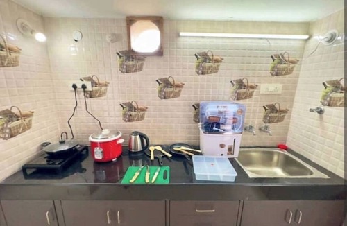 Hyderabad Apartment | Nice great CoupleFriendly family rooms 1