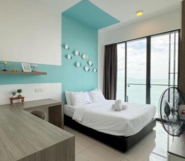 Kampung Bahasa Kapor Apartment | Nice Seaview Water Front Duplex Apartment 3R3B 超舒适复式海景房间-3房3卫