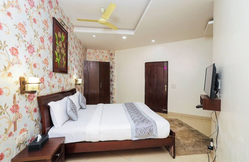 DLF City Hotel | Nikko Blue - Boutique Hotel
