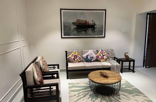 Jorhat Bed & Breakfast | Noi Homes