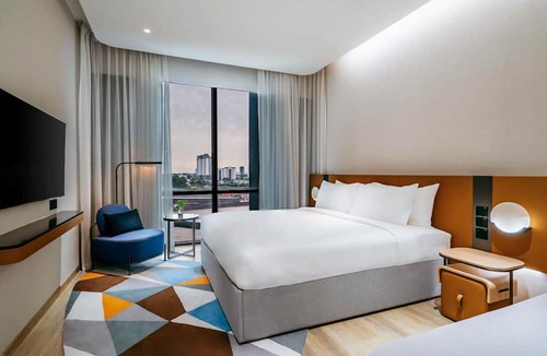 Taman Century Hotel | Novotel Johor Bahru City Centre
