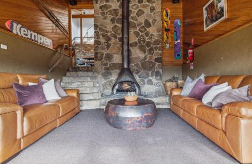 Crackenback House | Nowhere Chalet