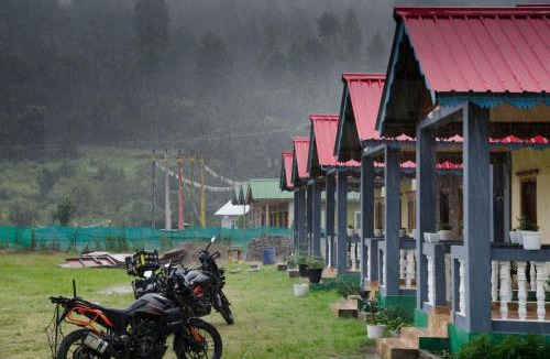 Dirang House | Nt Riverside Homestay