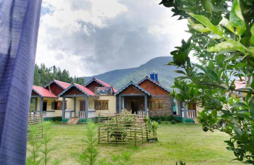 Dirang House | Nt Riverside Homestay