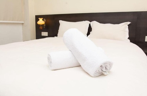 Taman Kota Laksamana Hotel | Nur Villa Hotel