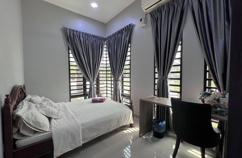 Cherating Hotel | Nurbayu Chalet, Kemaman