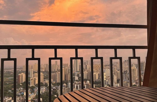 Thane West Apartment | NYC 35 - Views Reserved for the Rare - 35th Floor Luxury Apt