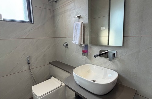Islampur Hotel | O'Nest Select