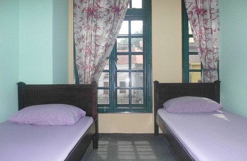 Chinatown Hotel | Oasis Guest House