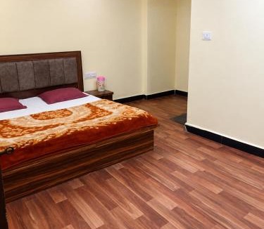 Pachmarhi Hotel | Oberoi residency