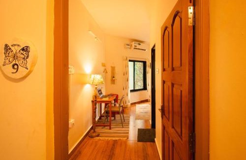 Mandrem Apartment | Odd Table-Social Homestay