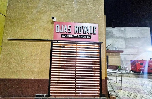 Naini Hotel | Ojas Royale - Banquet and Hotel