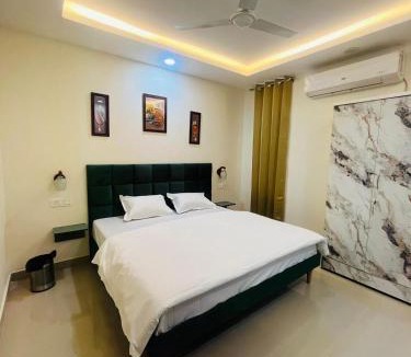 Udyog Vihar Villa | Olivine By Housiify