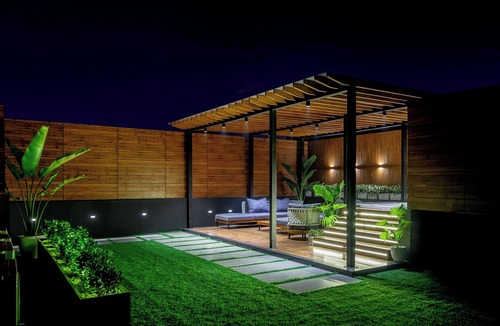 New Delhi Condo | Onnyx Rooftop Luxury Penthouse, Centrally Located in New Delhi