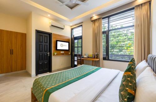 Udyog Vihar Hotel | OPO Essential, Sector 21 Gurgaon