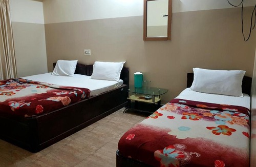 Yeshwanthpur Hotel | Orchid Residency