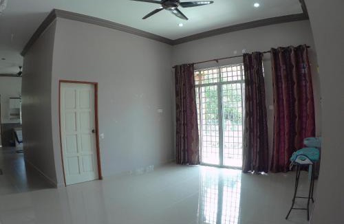 Kampung Sura Masjid House | Oriental Homestay Dungun