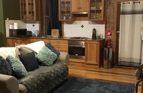 Bathurst Apartment | Orignal Hat Factor