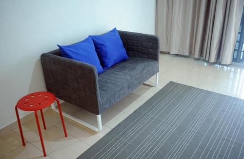 Kuala Berang House | Orked Guesthouse - GREY House