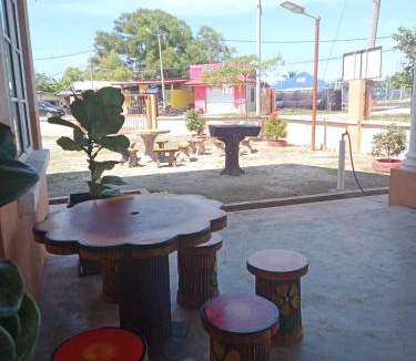 Kampung Seberang Takir House | Orkid Camelia Homestay - Near Drawbridge, Mayang Mall, KTCC, Pasar Payang