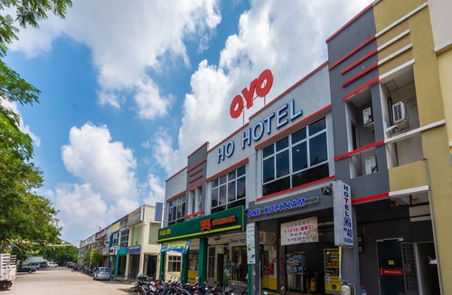Bukit Gong Hotel | OYO 1185 Ho Hotel