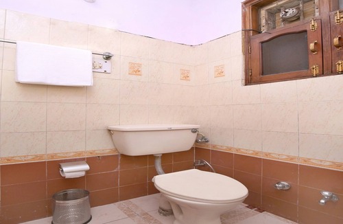 Baddi Hotel | OYO 14029 Hotel Yogesh