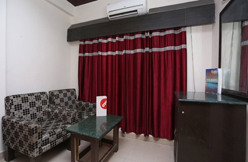 Ghata Hotel | OYO 26915 Hotel North East Residency