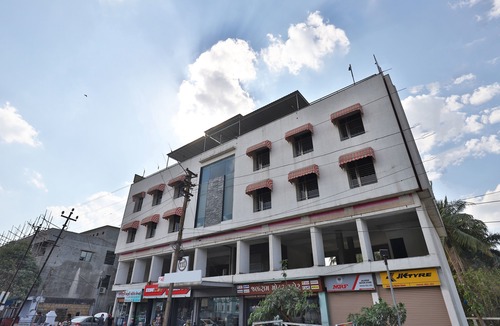 Junagadh Hotel | OYO 29105 Hotel Magnum Inn