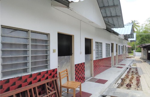Ranggot Besar Hotel | OYO 90176 D'cruz Sunrise Villa