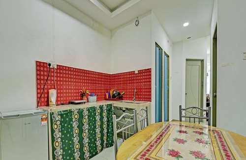 Tasik Perdana House | OYO Home 90351 Kl Homestay Express
