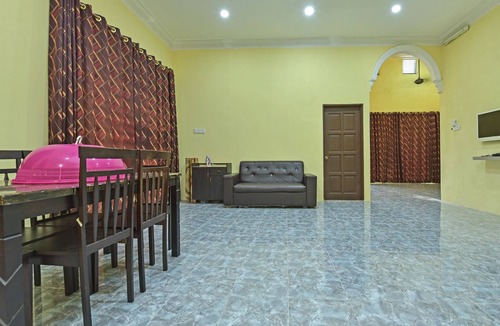 Kampung Gertak Seratus House | OYO Home 90607 Casaria Besut