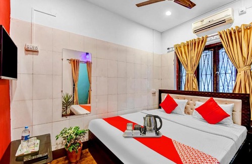 Sector 1 Hotel | OYO Tanishk Residency