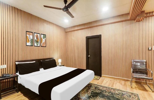 Kalyanpur Hotel | OYO Townhouse Awas Vikas Kalyanpur