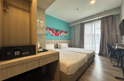Batu Caves Hotel | OYO Townhouse, Selayang formerly RHR Hotel