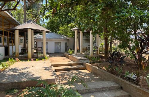 Vizianagaram House | P S R OASIS nature retreat