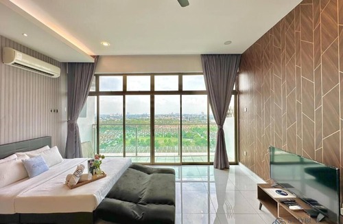 Taman Mount Austin Condo | Palazio Mount Austin by Stayrene