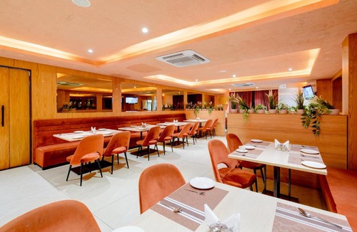 Mahabubabad Hotel | Palette Mahbubabad Railway Station Formerly Hotel RC Platinum