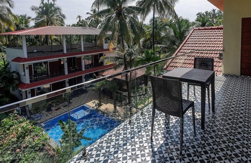 Kohka House | Palette Orient Greenz Pench by Checkin