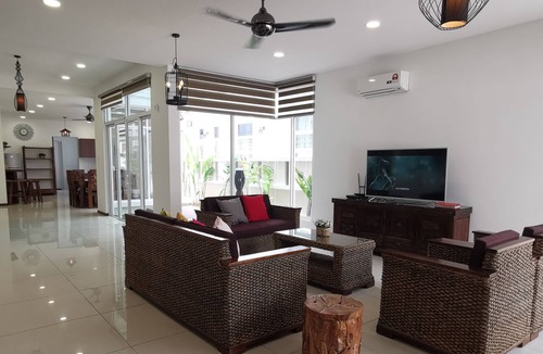 Gelugor House | Palm Residence