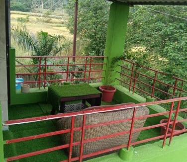 Neral Villa | Palmquist Villa