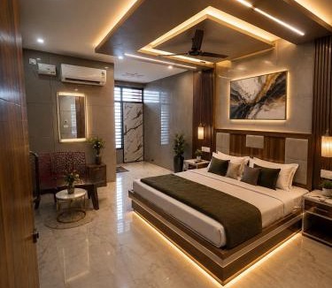 Naina Devi Hotel | Pamma hotel