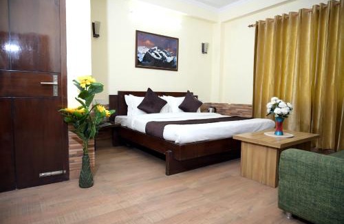 Pithoragarh Hotel | Panch Aarohan Hotel King