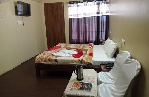 Rewalsar Hotel | Pandav Meditation and Tourist Palace