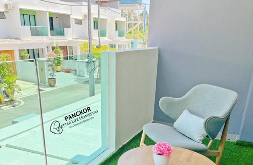 Pangkor Island House | Pangkor Better Life Minimalist Beach Villa-12pax Near Beach Free WiFi